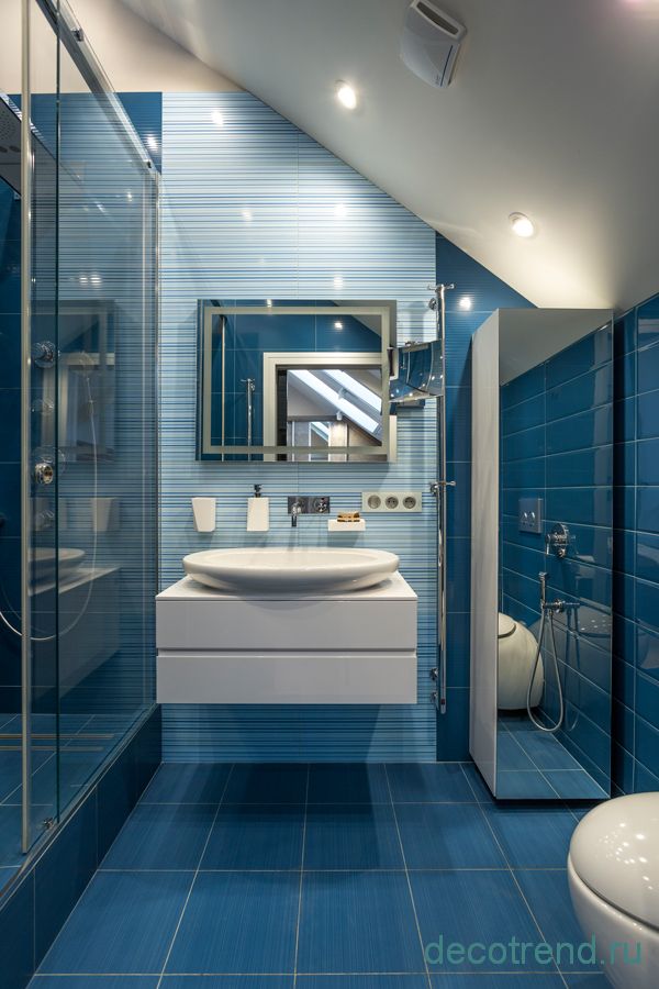 ванная комната в синих тонах